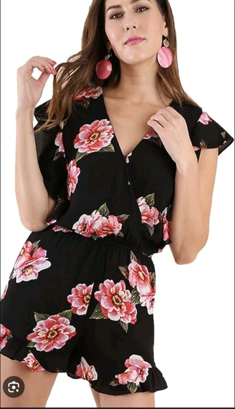 Umgee Black Pink Flowers V Neck Short Sleeve Cottagecore Fairycore Romper Small